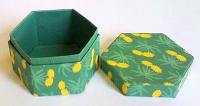 papirklip og aesker Hexagonal Box.jpg